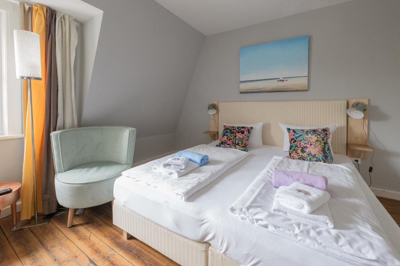 Hotel 'Das Strandhaus' Санкт-Петер-Ординг Экстерьер фото