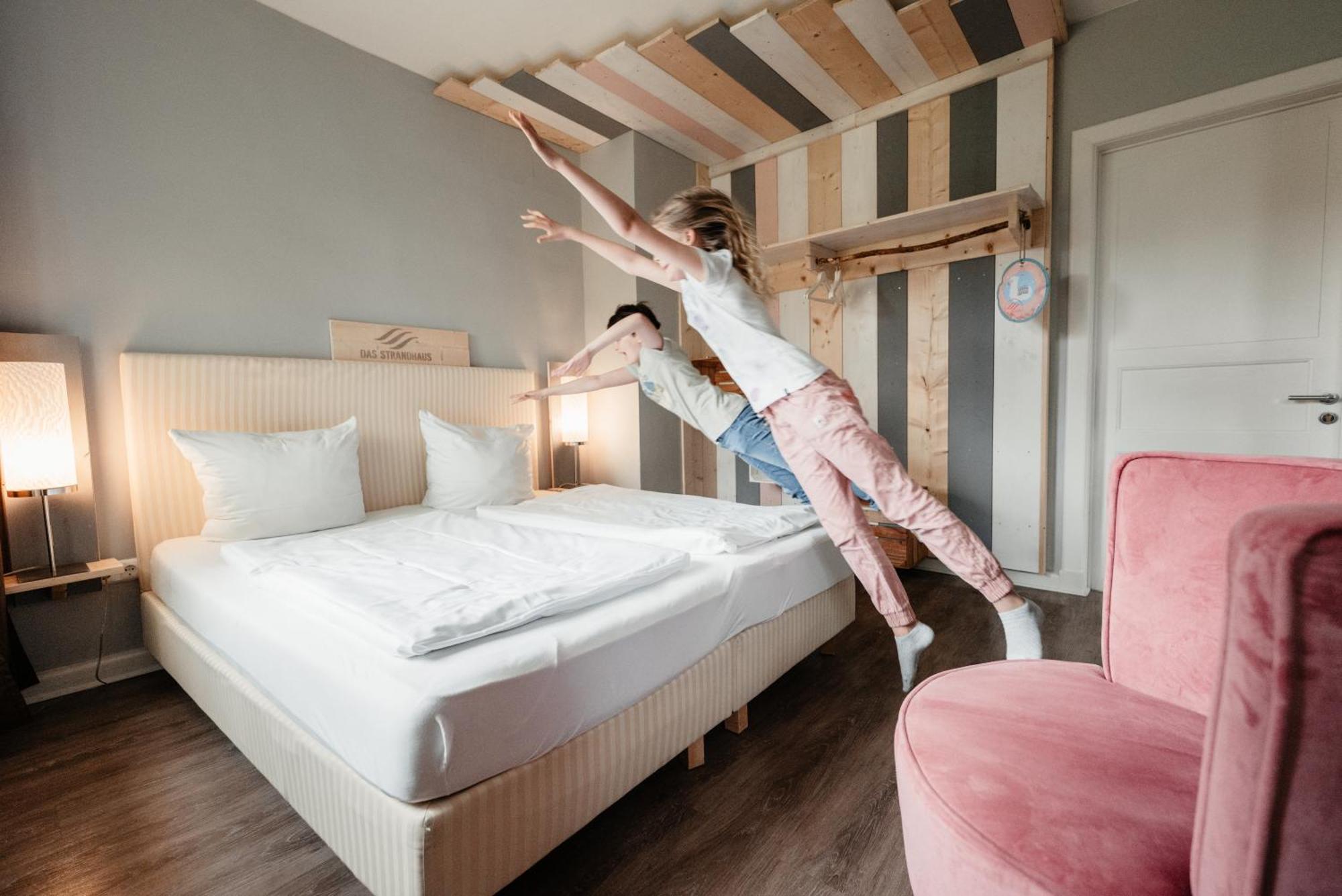 Hotel 'Das Strandhaus' Санкт-Петер-Ординг Экстерьер фото